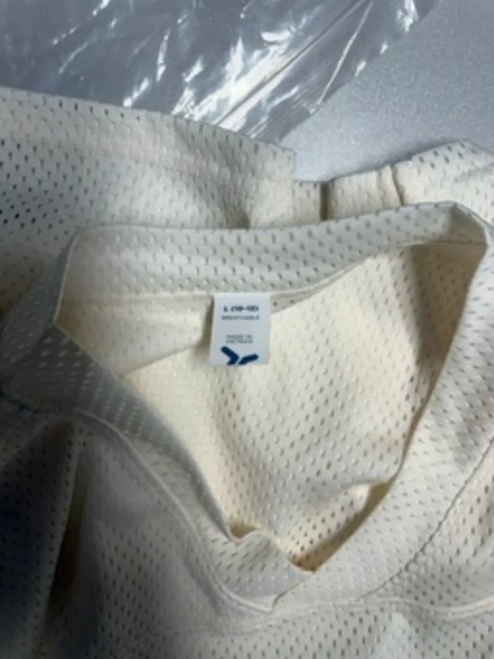 OLD NAVY Boys' Short-Sleeve Football Jersey Size L in Creme De La Creme